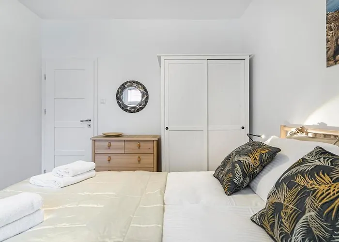 Four Lions - Billberry