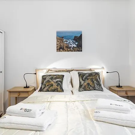 Four Lions - Billberry