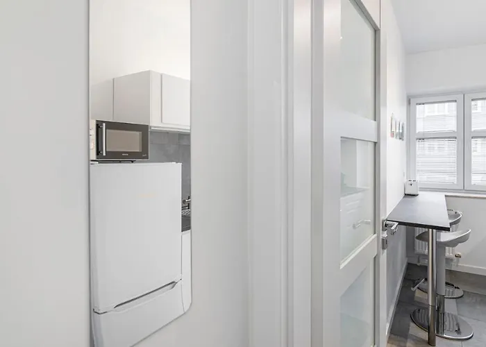 Four Lions - Billberry Danzig